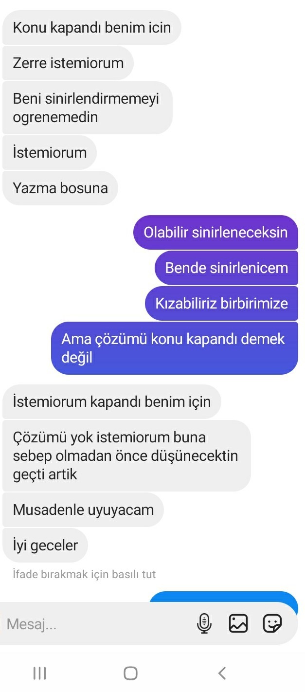 Gece görüntülü konuşmadım diye beni önemsemiyorsun dedi küstü? Narsist mi gercekten? Yoksa normal bir durum mu?