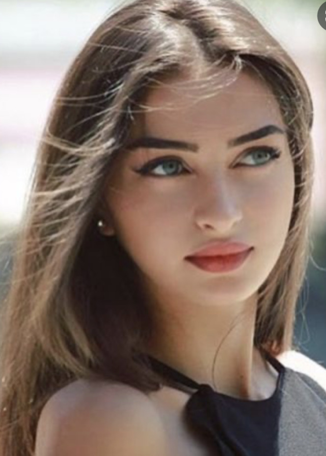Rus kızları neden bu kadar güzel oluyor?