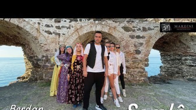 Kürt değilim ama arada kürtçe şarkı dinlemeyi seviyorum siz de nadir de olsa severmisiniz?