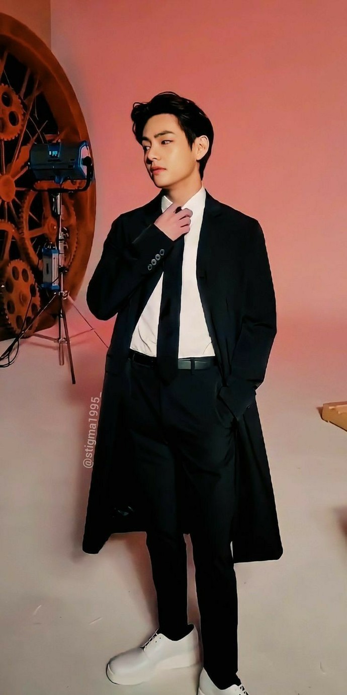 Taehyungun en büyük Çinli hayran kitlesi, doğum günü için Taehyungun adına ikinci bir okul daha yaptırdı. Ne düşünüyorsunuz?