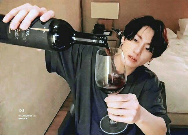 Jungkookun sarhoş olduğu zamanı hatırlıyor musunuz?