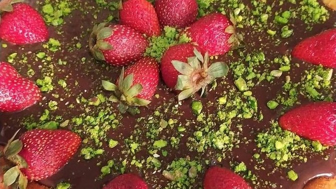 Saat kaç olursa olsun arkadaşınız sizden pasta istese yapar mısınız?