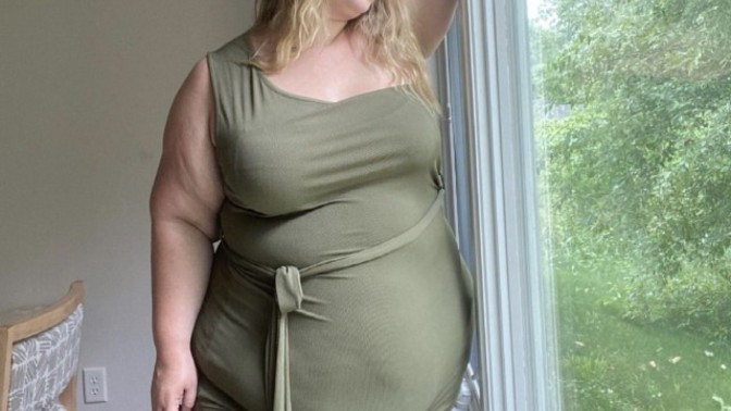 Obez olduğu halde vücudunu seksi bulan var mı?