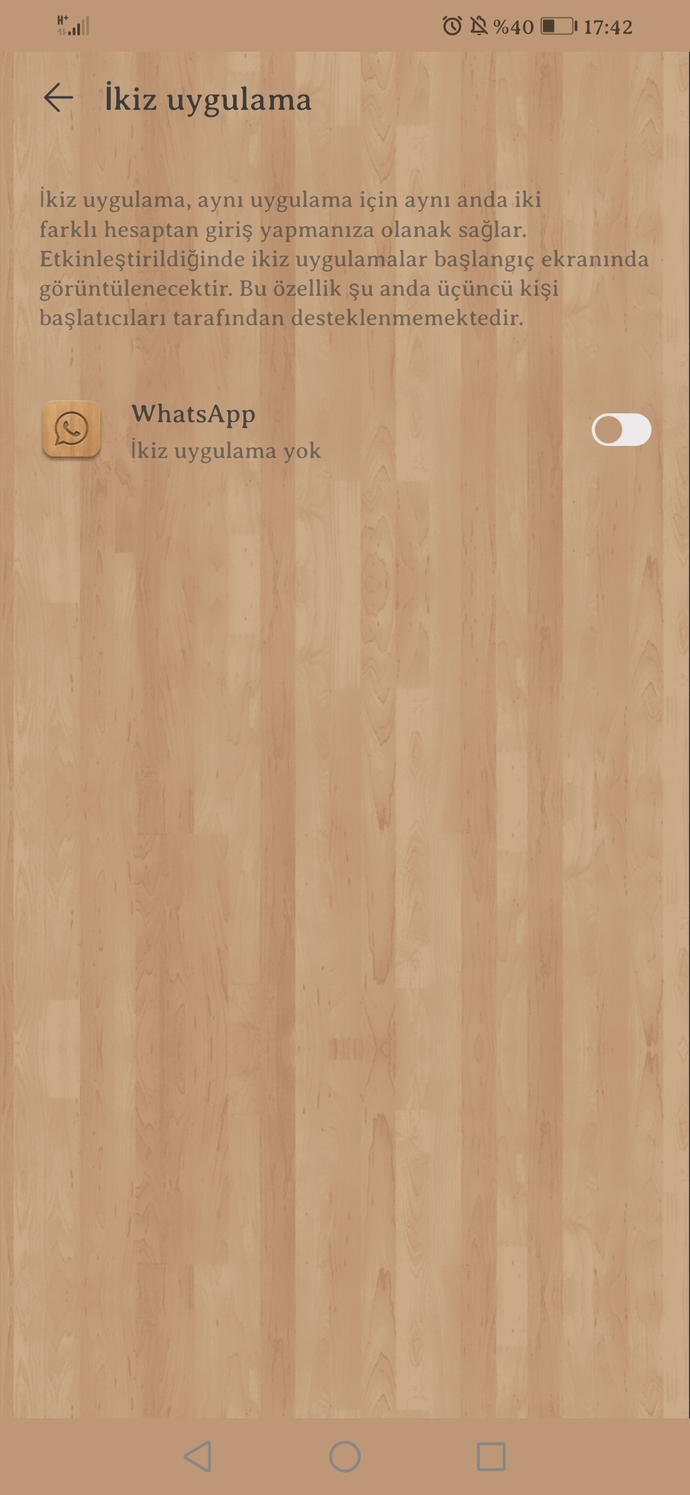 Telefonum A71 çift sim kartlı. Bu telefonda aynı anda nasıl 2 WhatsApp açılabilir?