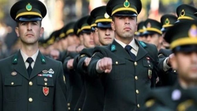 Askerde yedek astsubay olarak kalmak istiyorum, neler yapmam gerekiyor?