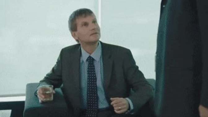 Kendinizi anlatmaya iki-üç kelime yetse, ne derdiniz?