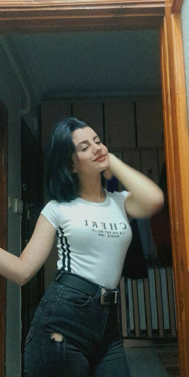 Bana siyahtan başka hangi renk saç gider?