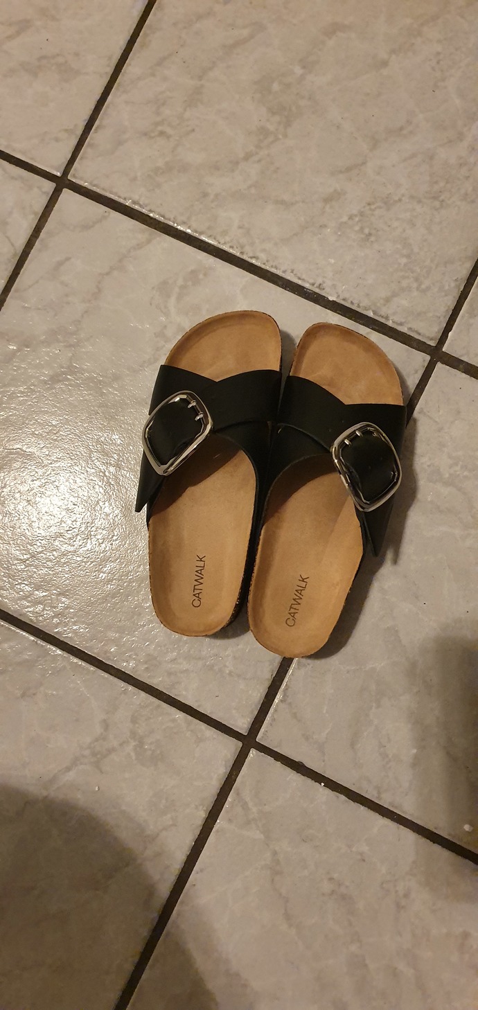 Crocs terlikleri seviyor musunuz?