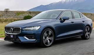 Ford Mondeo veya Volvo s60 genç birine yakışmaz mı?