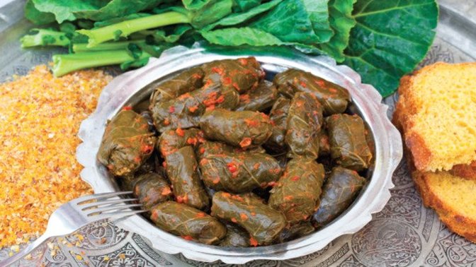 Karalahana sarması sever misiniz?