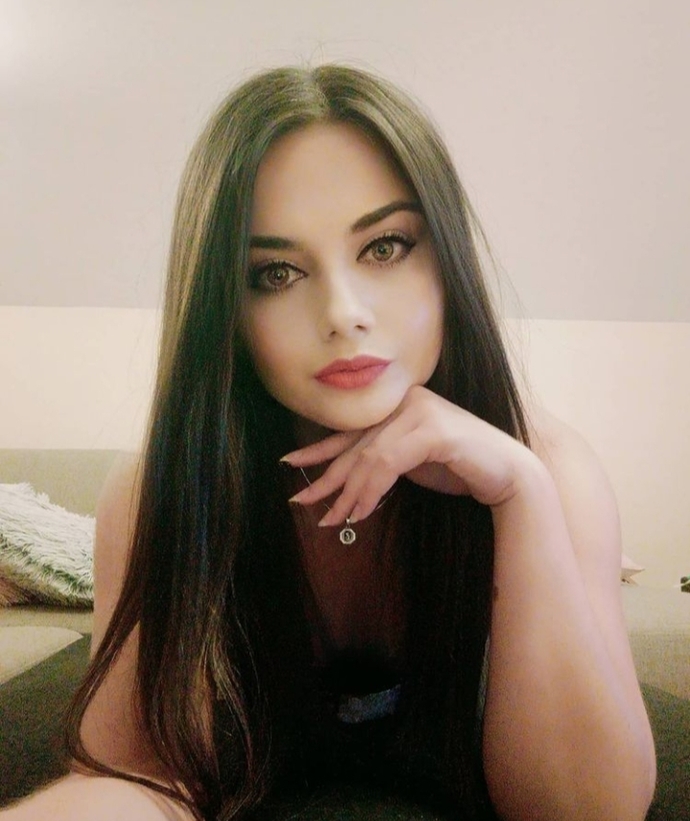 Merve Boluğura benziyor muyum sizce?