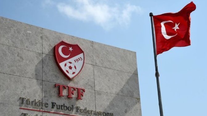 TFF kararını verdi! Tribünlere girerken maçları izlemek için aşı şartı ya da test yaptırma kararı geldi! Kararı nasıl buldunuz?