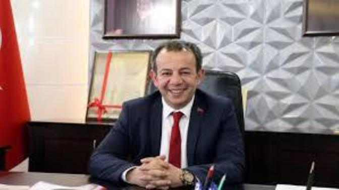 Yabancı uyruklulara yaklaşımından dolayı Bolu Belediye Başkani Tanju Özcan'a soruşturma açıldı! Kararı nasıl değerlendiriyorsun?