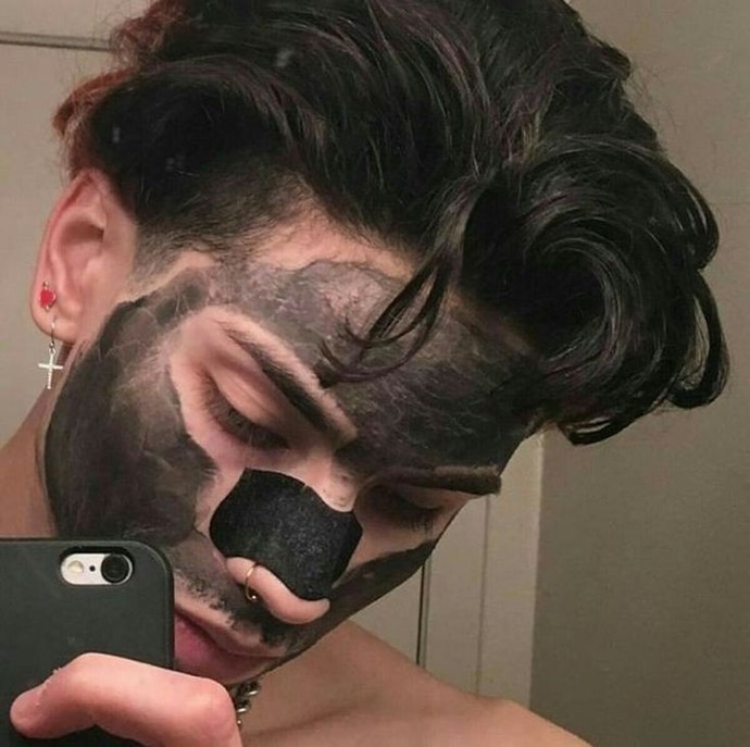 Beyler, hiç yüzünüze maske yaptınız mı?