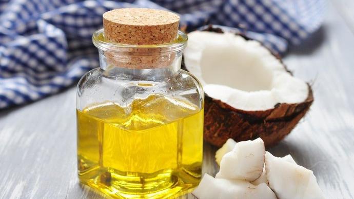 Saçlarınıza doğal yollarla şekil verirken hangi yöntemi kullanmayı tercih ediyorsunuz?
