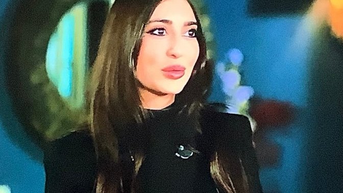 Büyük gözlü kadınlar erkekler için daha mı çekici?