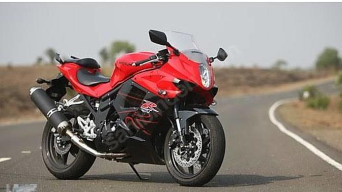 GT200r Racing Super Sport makine alıyorum,1000cc. Nasıl görünüyor?