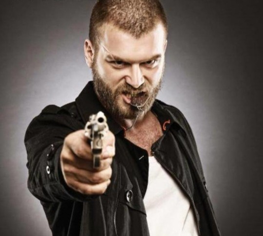 Favori Kıvanç Tatlıtuğ dizi karakteri hangisi? Behlül Vs Kuzey Tekinoğlu?