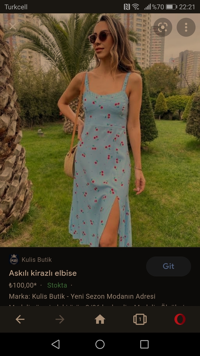 Kir bahçesinde kuzenimin düğünü olacak abiye giymek istemiyorum bu elbise düğünde giyilir mi?