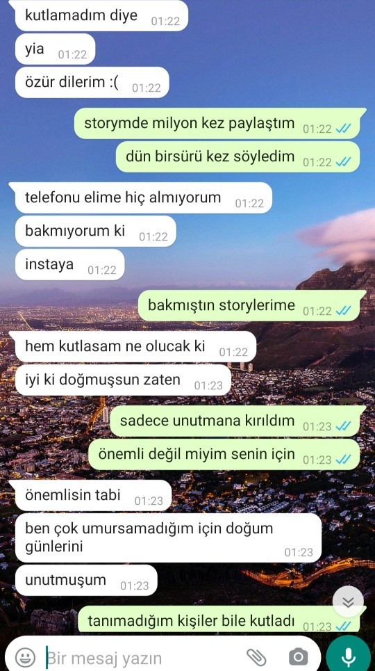 Sevgilim doğum günümü unuttu 1,5 saattir ağlıyorum ne yapmalıyım ona?