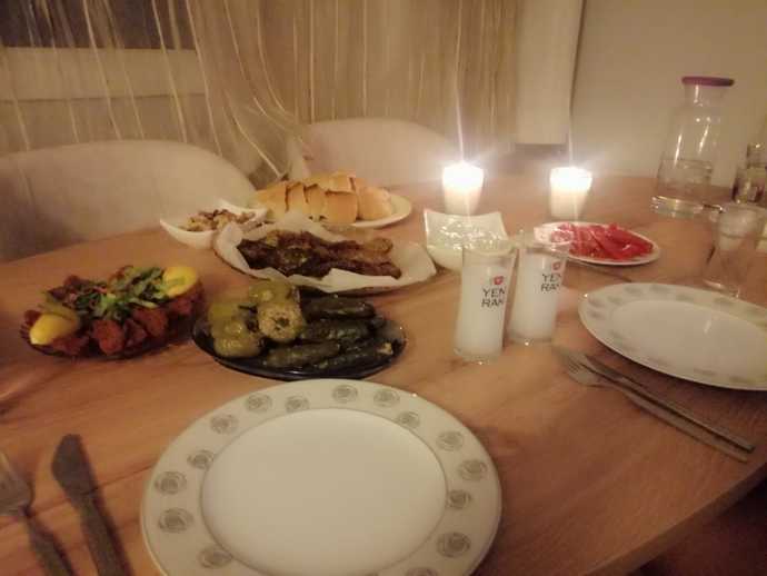 Cumartesi geceniz nasıl geçiyor?