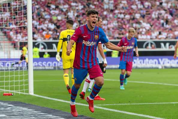 Şenol Güneşin yetersiz dediği Yusuf Demir, Barcelona formasıyla ilk maçında ilk golünü attı! Ne düşünüyorsunuz?