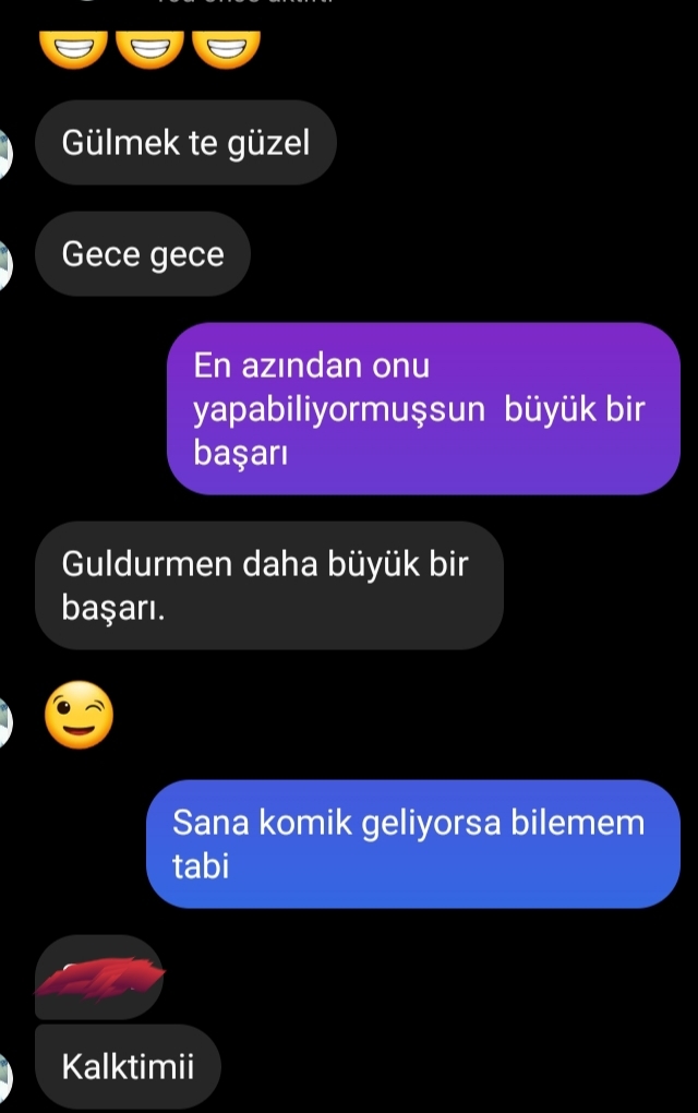 Seninle ne işim olur demişti simdi neden düşman gibi yaziyor?