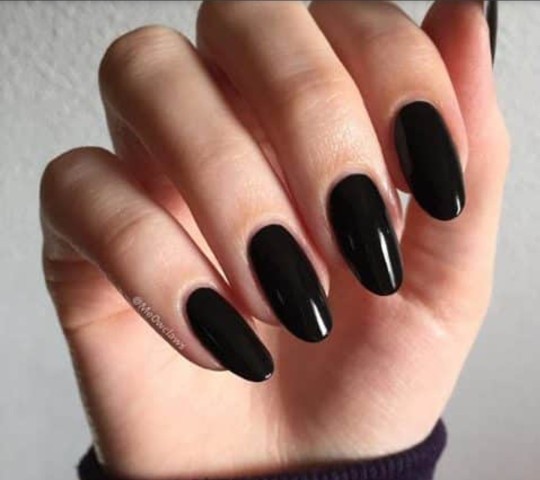 Oje rengi seçmekte siz de zorlanıyor musunuz?