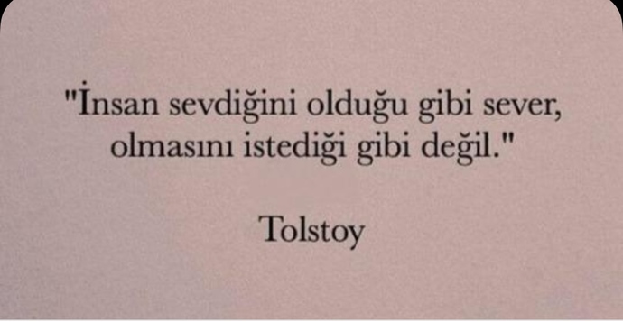 Sevgilinizle siyasi görüşleriniz farklı ve sizden kendi partisine geçmenizi istiyor. Cevabınız ne olur?