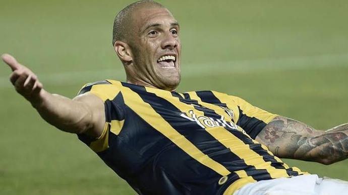 Kanında yasaklı madde olduğu tespit edildiği Fernandao, son itirazının reddedilmesi halinde futbolu bırakacak! Ne düşünüyorsunuz?