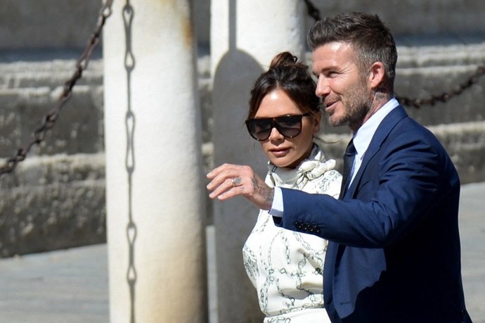 David Beckham mı daha yakışıklı Keanu Reeves mi?