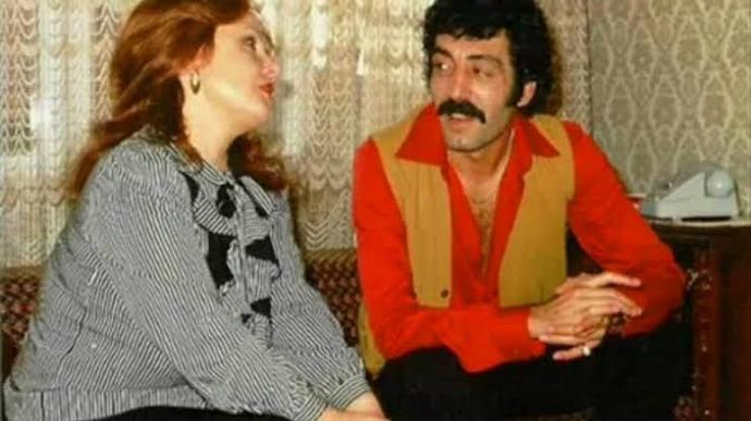 Şimdi Muhterem Nur Hanım, Müslüm Baba'ya kavuştu..Mekanınız cennet olsun inşallah 🤲🏻 🌹🌹