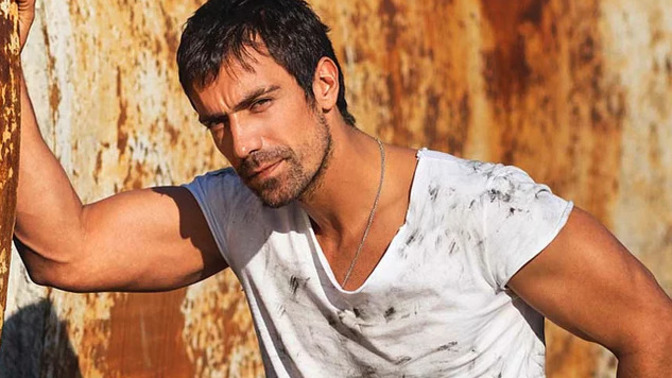 İbrahim Çelikkol'dan alkışlanacak davranış! Bu zor günlerde yardımlarıyla en çok hangi ünlüyü takdir ettiniz?