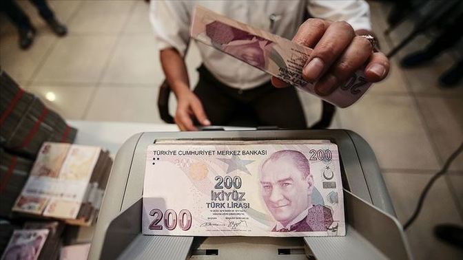 Ekonominin iyi olduğunu düşünen tek ben miyim?
