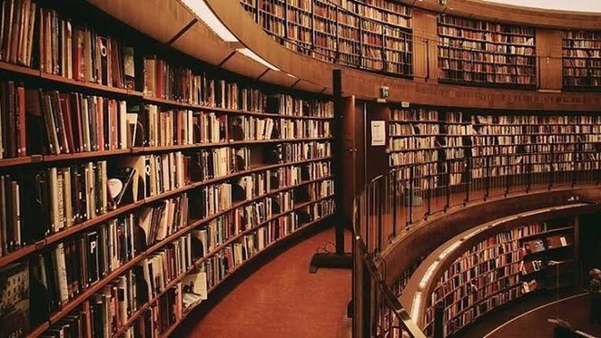 20 yaşındayım ve kitap okuma alışkanlığı kazanmak istiyorum hangi kitaplarla başlamalıyım?