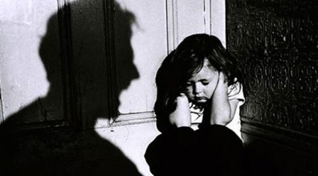 Baskıcı Aile Zararları Nelerdir?