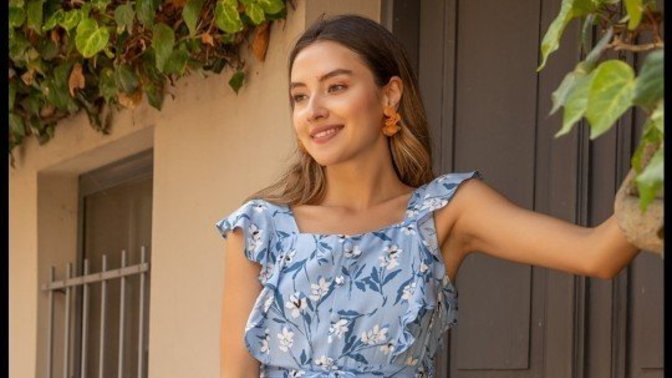 Elbiseler nasıl? 21 yaşa gider mi?