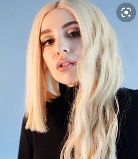 Ava Max