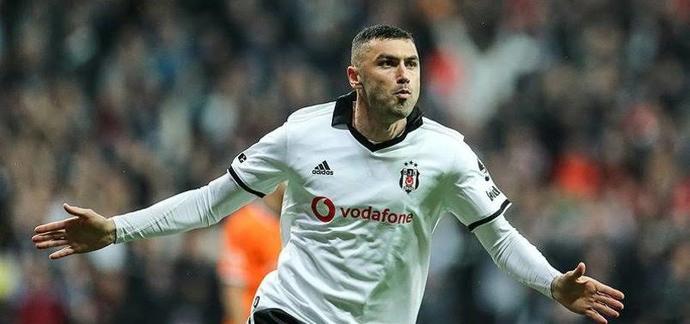 Sizce Burak Yılmazın en iyi sezonu hangisiydi?