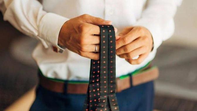 Kravat nasıl bağlanır? Kolay kravat bağlama yöntemleri neler?