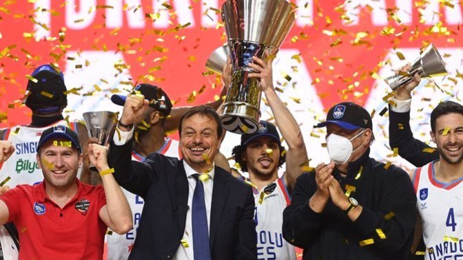 Ergin ataman mı, Obradovic mı?