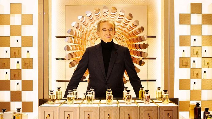 Dünyanın en zengin insanı artık Bernard Arnault. Zengin olsanız yapacağınız ilk 3 şey nedir?
