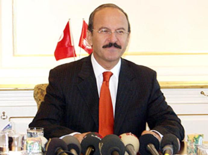 İstanbulun en başarılı belediye başkanı sizce hangisi?