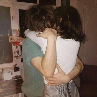 Sarılmak istediğin biri var mı❤?