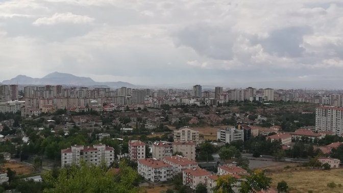 Yağmurlu havada çay içmeyi sever misiniz?