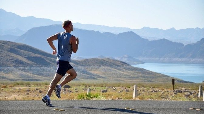 Her gün 25 km yürüyorum. Sağlığıma zararı olur mu?