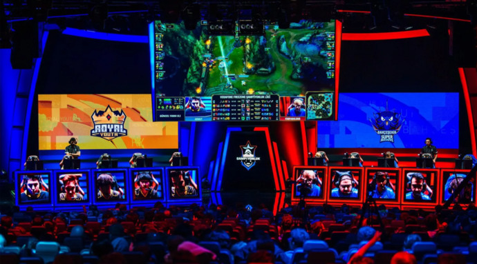 Dünyanın en çok kazanan E-Sporcusu, Johan “N0tail” Sundstein oldu! Peki siz hiç E-Spor turnuvasına katıldınız mı?