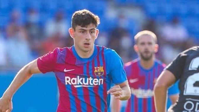 Yusuf Demir, Barcelona'nın A takım kadrosunda kalmaya devam edecek! Yine bir yıldızı başkalarına kaptırdık, ne düşünüyorsunuz?