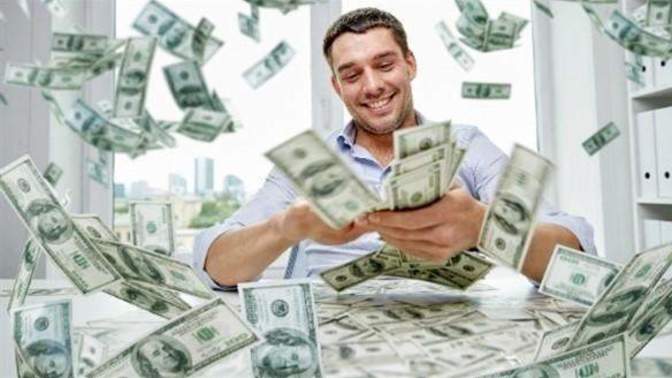Zenginler akrabalarına yardım etmeli sizce?