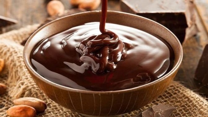 Çikolata sosu nasıl yapılır? Çikolata sosu tarifi verir misiniz?